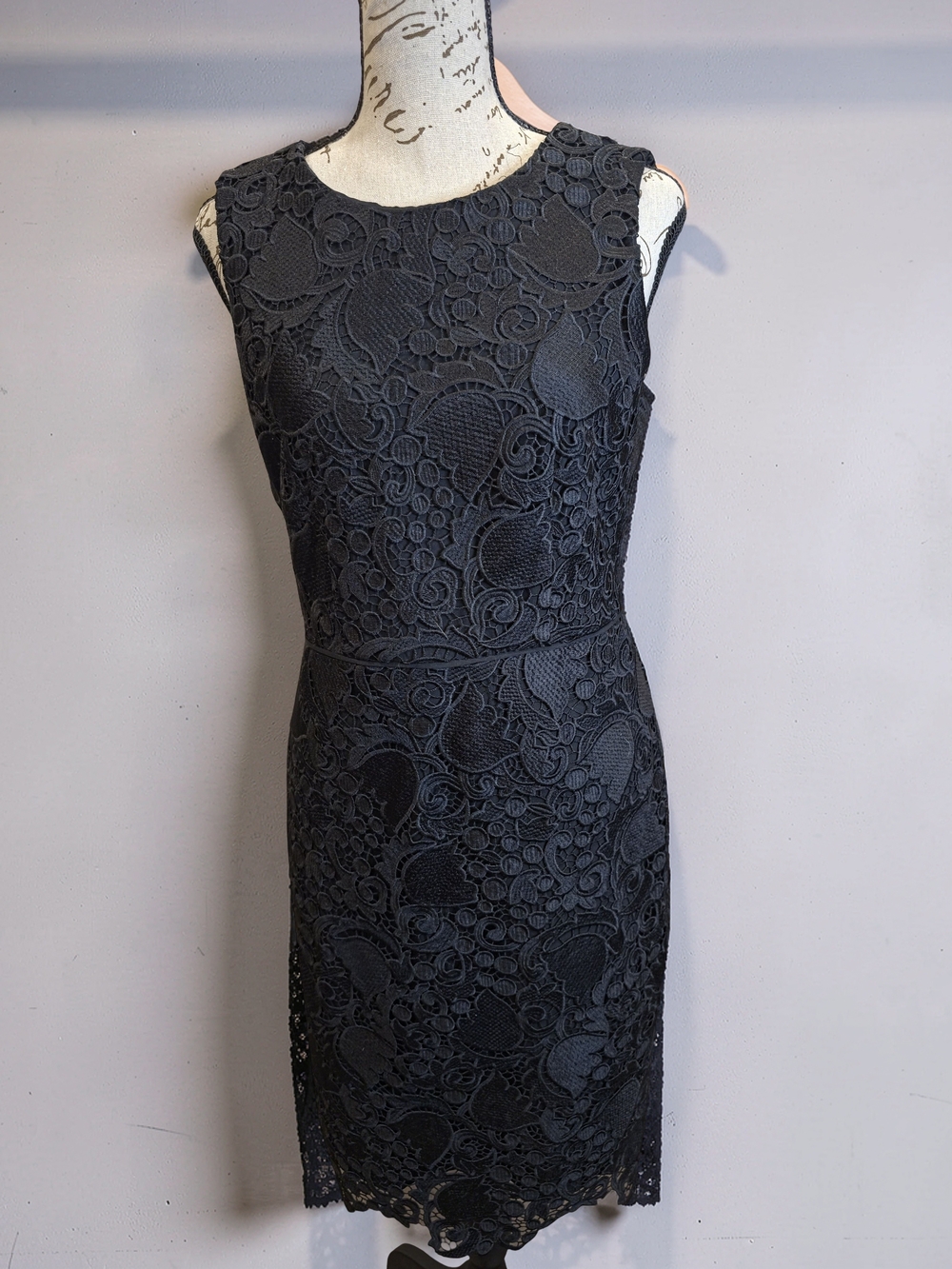 NWT Ann Taylor Black Lace Sleeveless Sheath Dress - Size 4